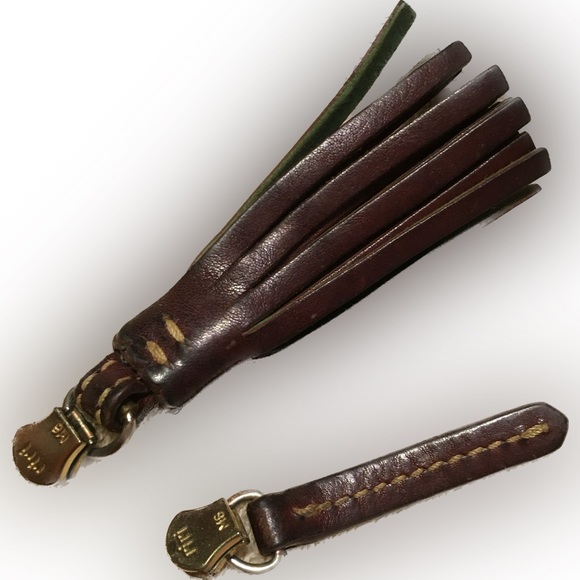 DOONEY & BOURKE Leather Tassel and Zipper Pull Strap Key Fob Bag Charm - Picture 2 of 11